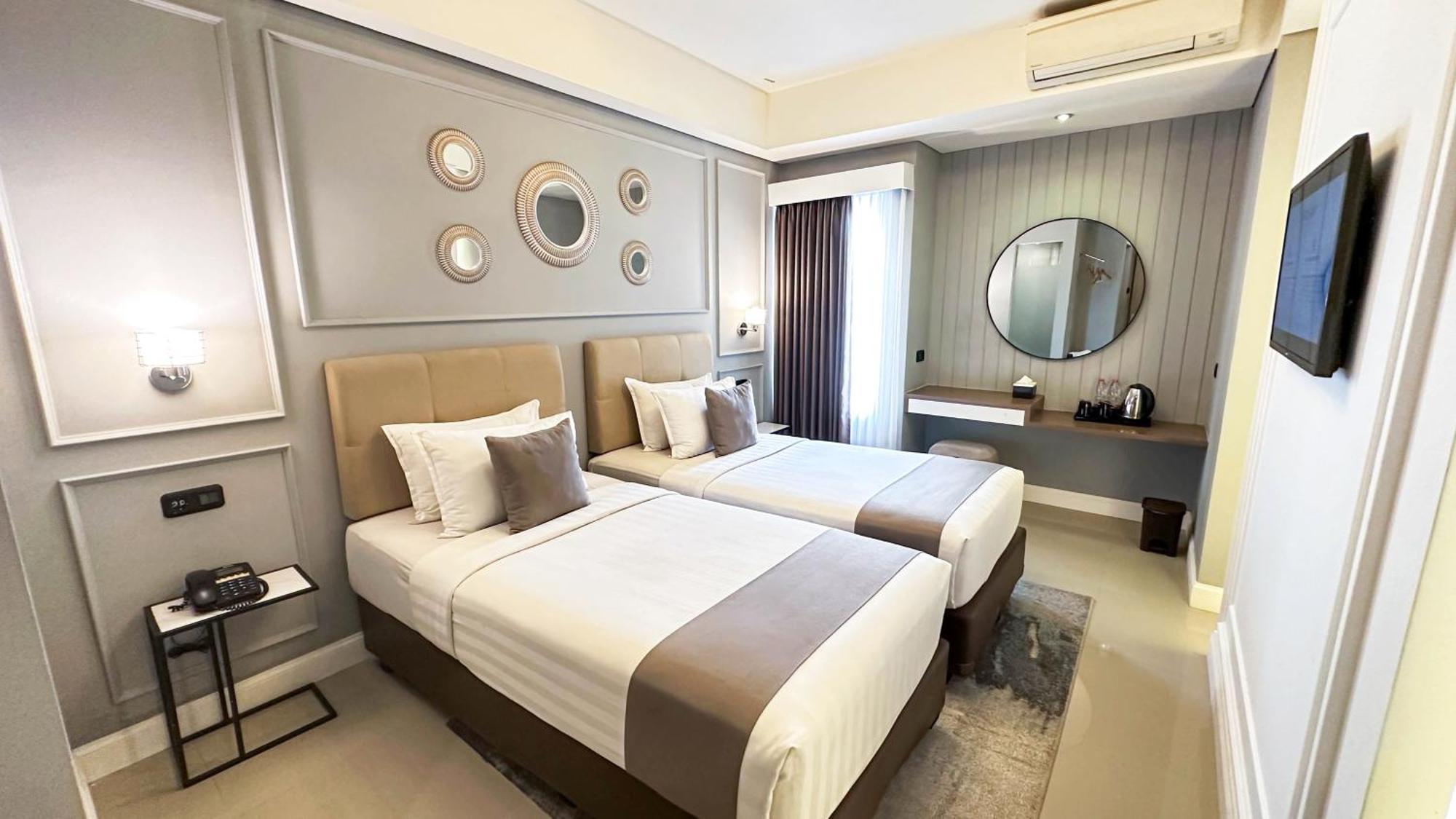 Hotel Fortunagrande Malioboro Jogyakarta Zewnętrze zdjęcie