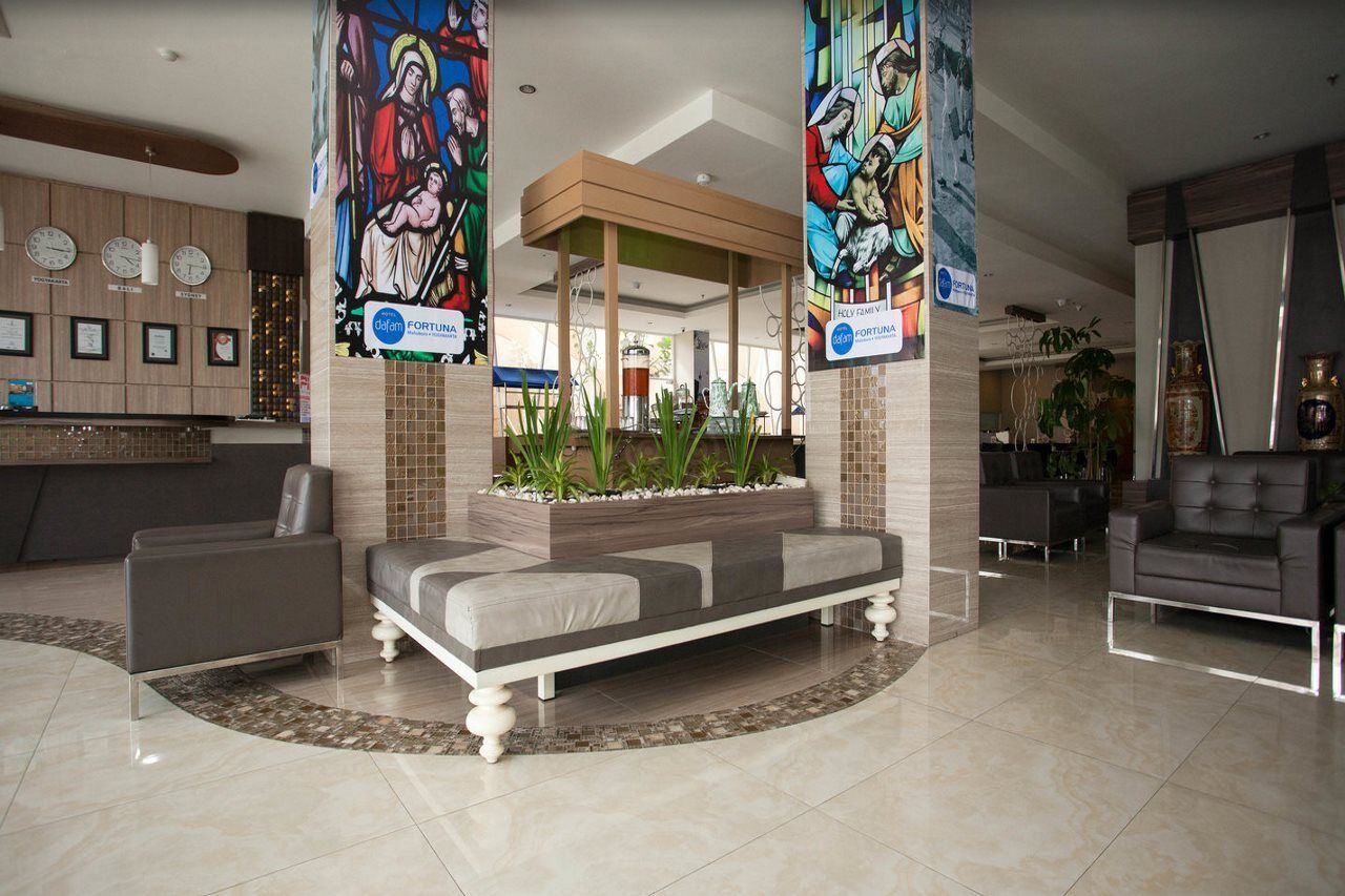 Hotel Fortunagrande Malioboro Jogyakarta Zewnętrze zdjęcie